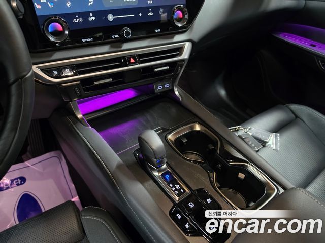 Lexus RX 2025 — photo 9