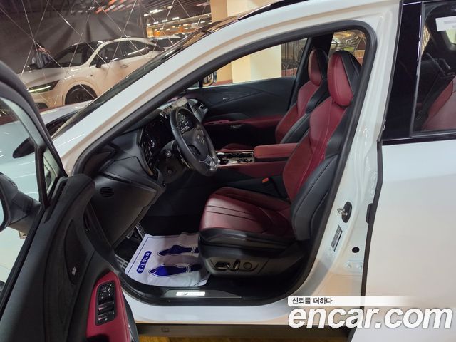 Lexus RX 2025 — photo 10