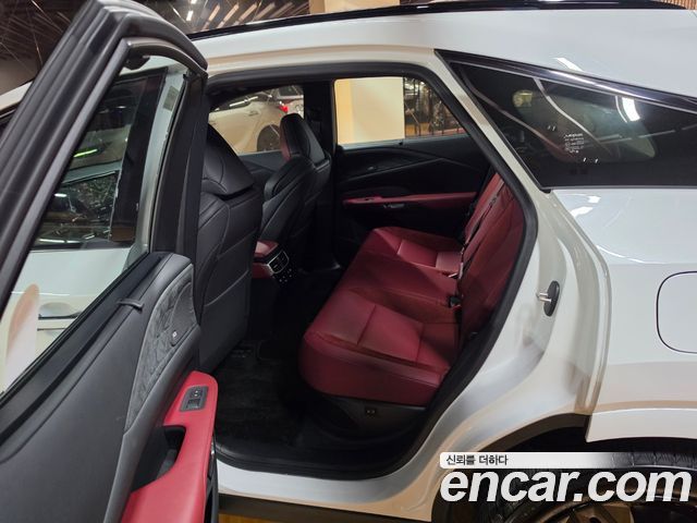 Lexus RX 2025 — photo 12