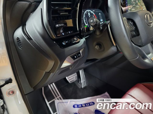Lexus RX 2025 — photo 15