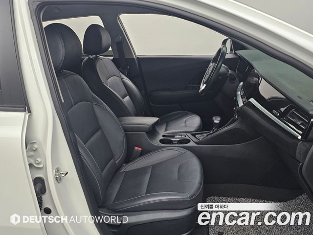 Kia Niro 2021 — photo 10
