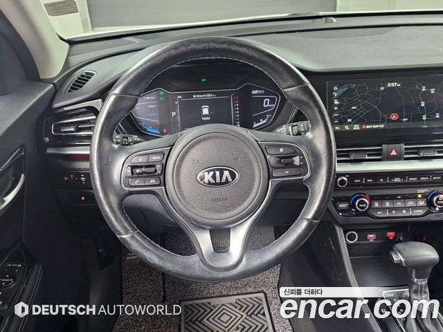Kia Niro 2021 — photo 13