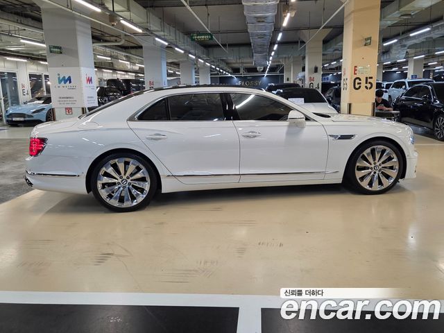 Bentley Flying Spur 2022 — photo 4
