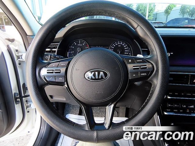 Kia K7 2020 — photo 8