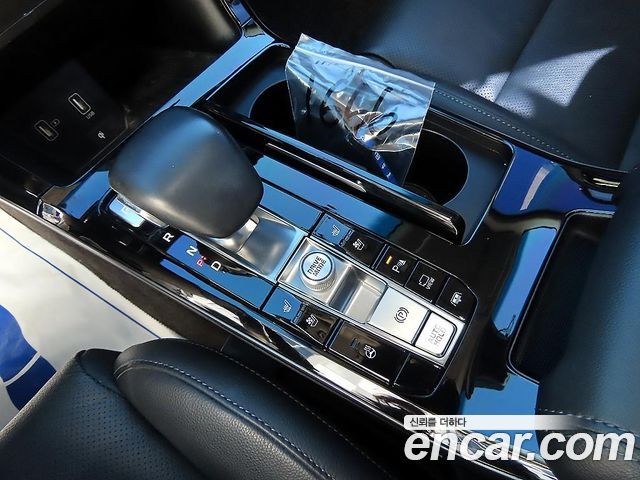 Kia K7 2020 — photo 10