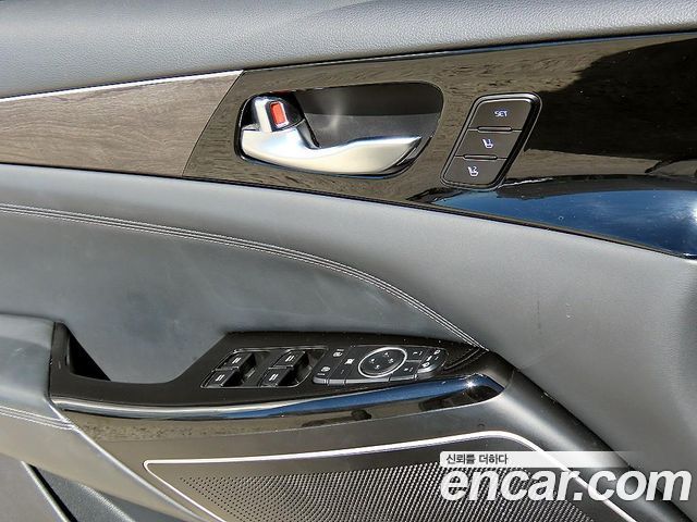 Kia K7 2020 — photo 11