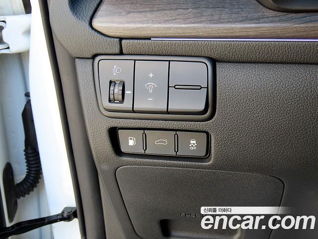 Kia K7 2020 — photo 12