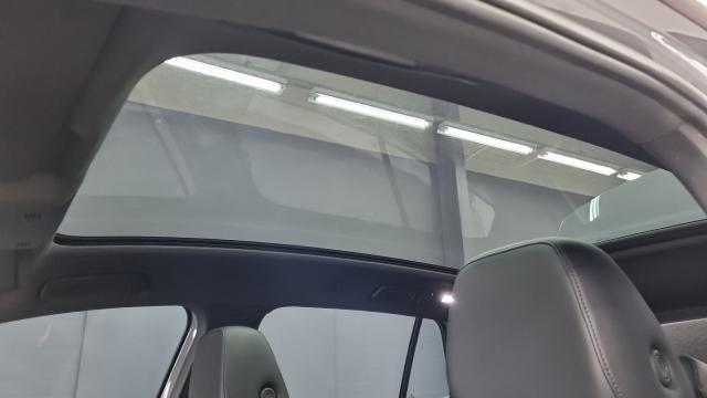 Volkswagen ID.4 2022 — photo 14
