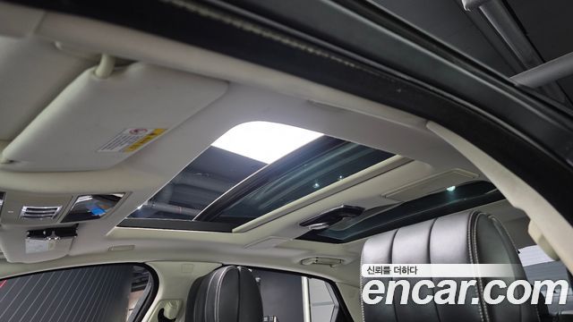Jaguar XJ 2016 — photo 16