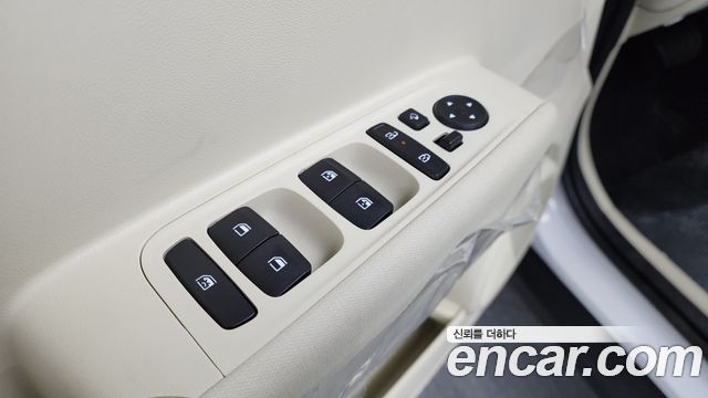 Hyundai Casper 2027 — photo 30