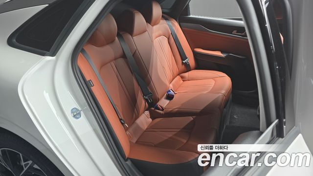 Kia K5 2026 — photo 12