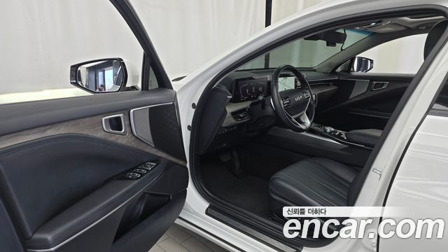 Kia K8 2022 — photo 13