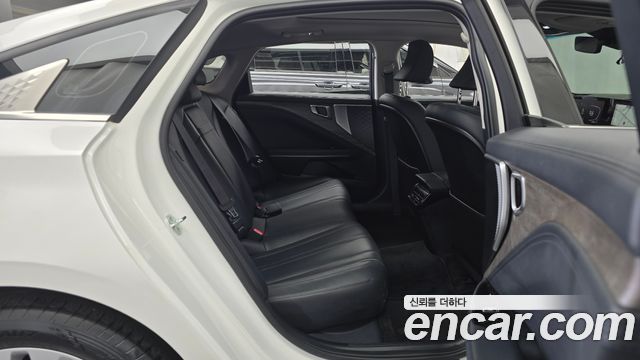 Kia K8 2022 — photo 17