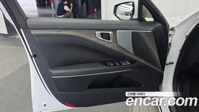 Kia K8 2022 — photo 14