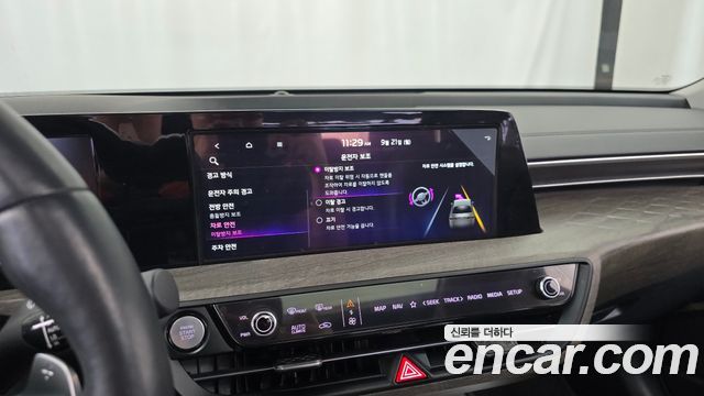Kia K8 2022 — photo 32