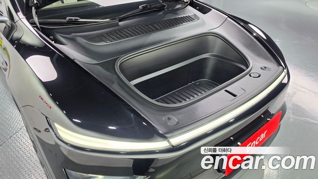 Tesla Model Y 2025 — photo 6