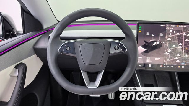 Tesla Model Y 2025 — photo 18
