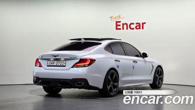 Genesis G70 2019 — photo 2