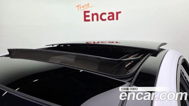 Genesis G70 2019 — photo 17