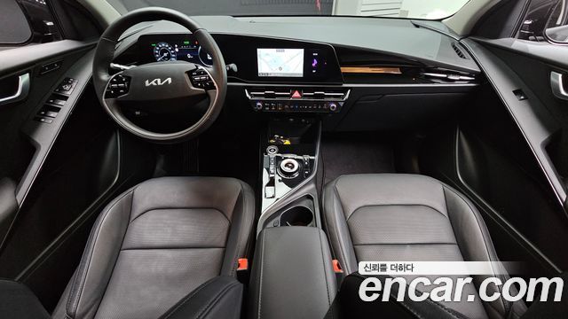 Kia Niro 2024 — photo 10