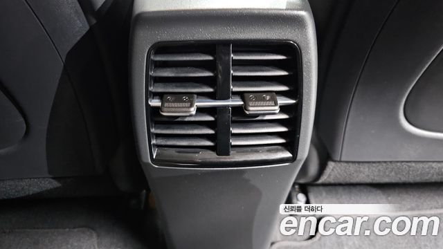 Kia Niro 2024 — photo 23
