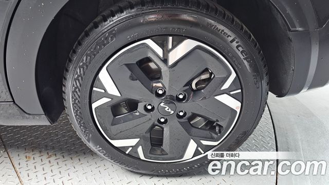 Kia Niro 2024 — photo 7