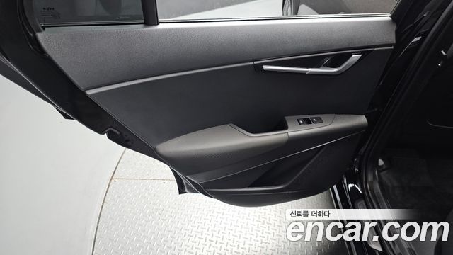 Kia Niro 2024 — photo 15