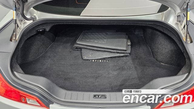 Infiniti G 2010 — photo 20