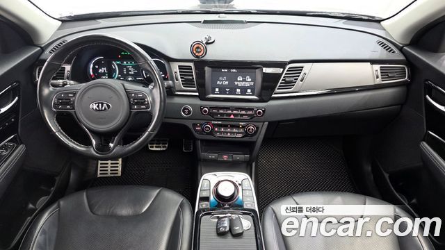 Kia Niro 2019 — photo 10