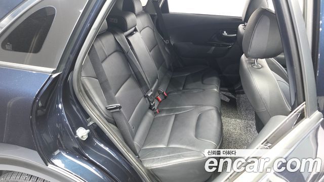 Kia Niro 2019 — photo 18