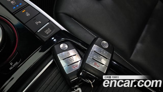Kia Niro 2019 — photo 23
