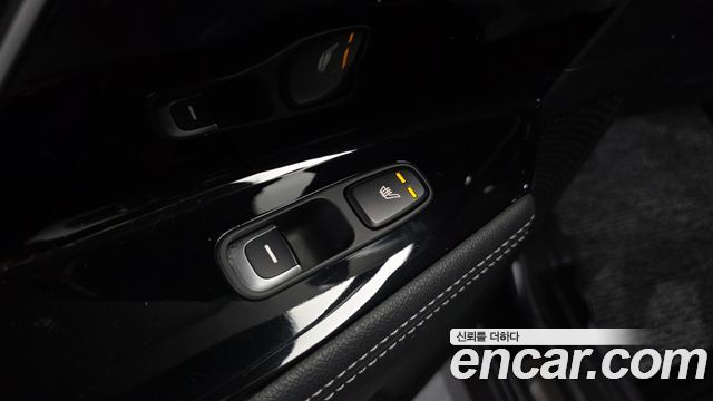 Kia Niro 2019 — photo 25