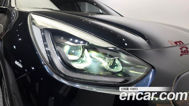 Kia Niro 2019 — photo 8