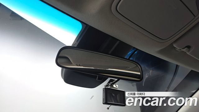 Kia Niro 2019 — photo 29