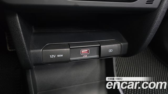 Kia Niro 2019 — photo 30