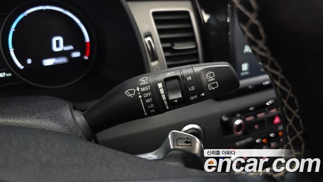 Kia Niro 2019 — photo 32