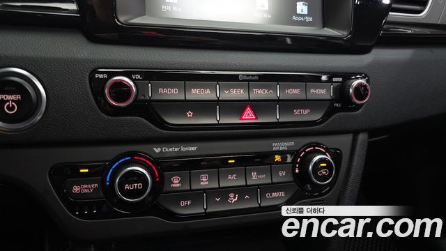 Kia Niro 2019 — photo 33