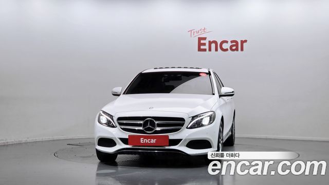 Mercedes-Benz C-Class 2017 — photo 3