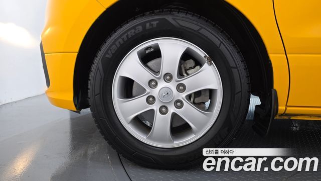 Hyundai Starex 2019 — photo 5