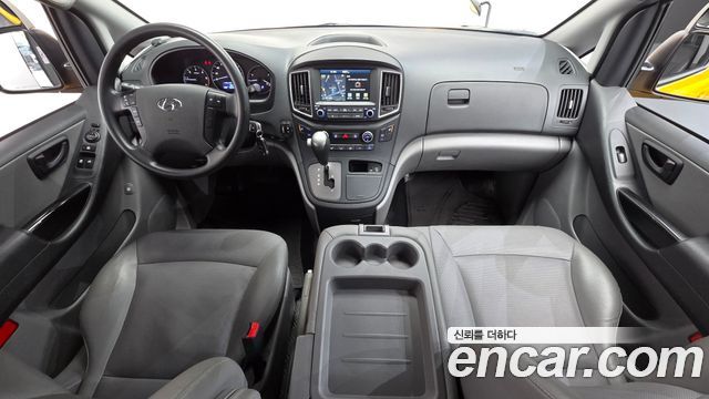 Hyundai Starex 2019 — photo 7