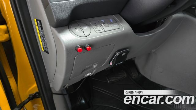 Hyundai Starex 2019 — photo 20