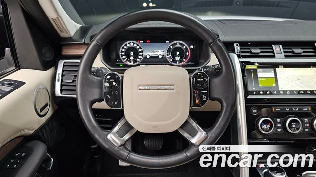 Land Rover Discovery 2020 — photo 19