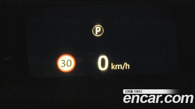 Land Rover Discovery 2020 — photo 31
