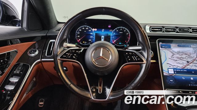 Mercedes-Benz S-Class 2021 — photo 18