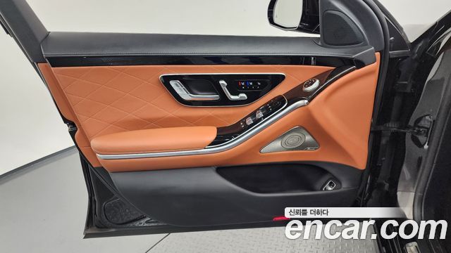 Mercedes-Benz S-Class 2021 — photo 14