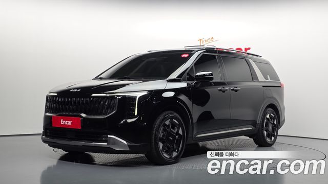 Kia Canival 2025 — photo 1
