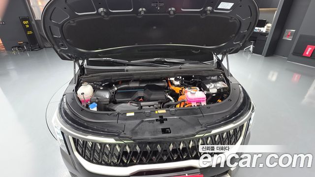 Kia Canival 2025 — photo 6