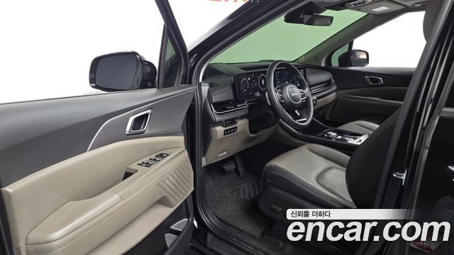 Kia Canival 2025 — photo 10