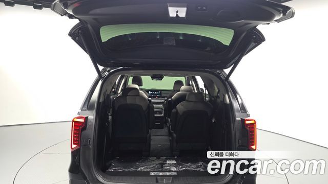 Kia Canival 2025 — photo 20