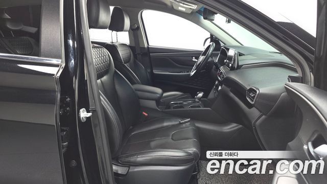 Hyundai Santafe 2019 — photo 17